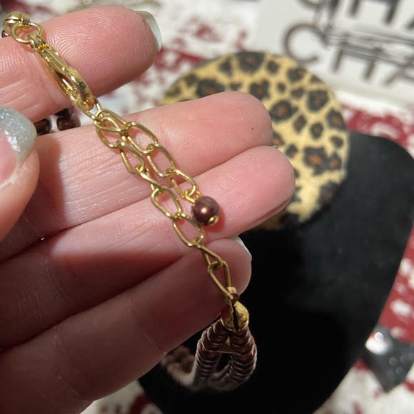 Faux Brown Pearl Choker With Gold Tone Hardware - Picture 3 of 5